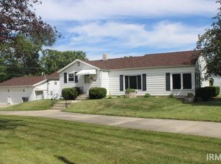 580 E Franklin St, Albany, IN 47320