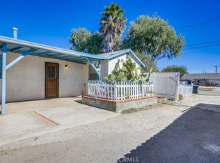 704 Fairlawn Ave, Santa Ana, CA 92703
