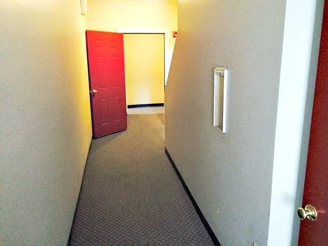 4 Martin St #7 — Photo 34