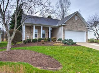 110 Riverwalk Ln, Jamestown, NC 27282