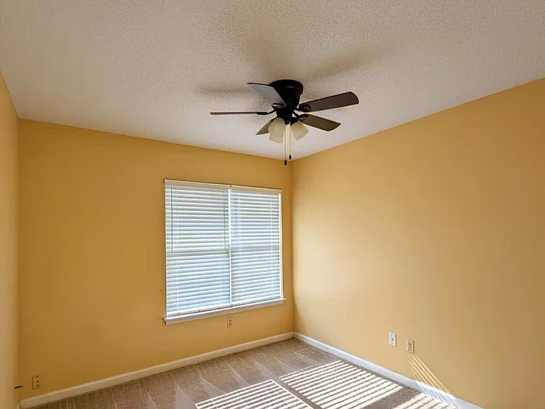 204 Merriwood Cir — Photo 22