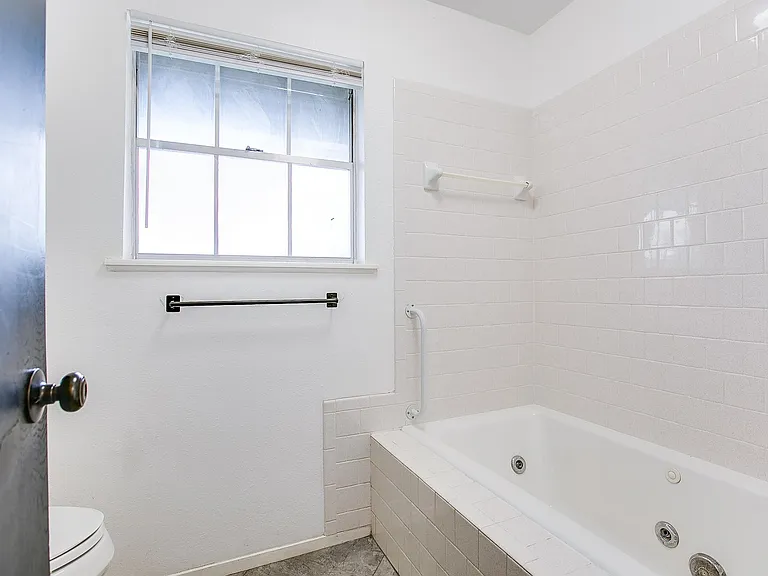 3202 Tanglewood Dr — Photo 20