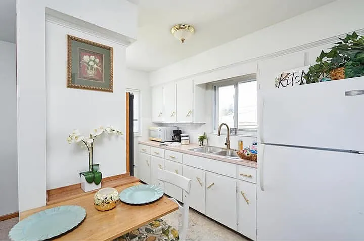 1 bed, 1000 sqft, $1,300 — Photo 2