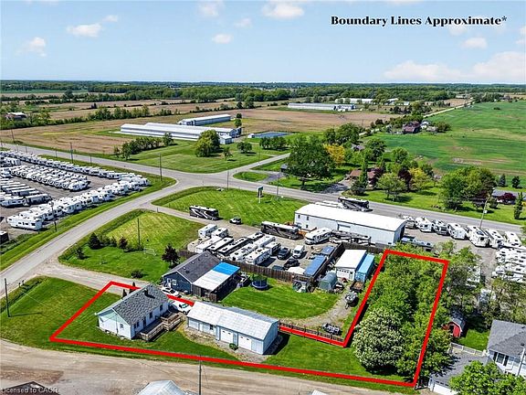 3rd image of 2883 S Grimsby Rd #10