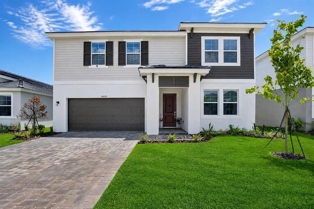 6 bed, 4.0 bath, 3357 sqft, $4,650 — Photo 1