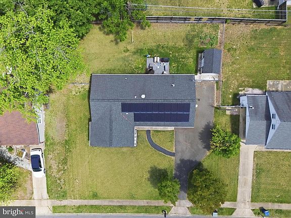 2nd image of 226 Barksdale Ave