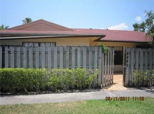 4292 Woodstock Dr APT D, West Palm Beach, FL 33409
