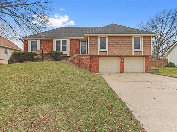 4909 NW 67th St, Kansas City, MO 64151