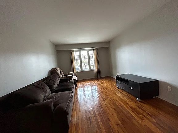 2nd image of 48 Carpenter Ave #1A
