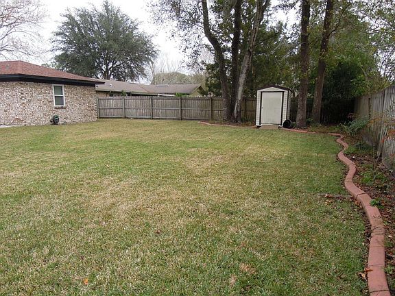 4th image of 1687 Post Oak Ct
