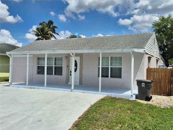 5653 Coconut Rd