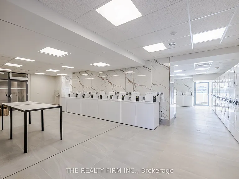 375 South St #1320 — Photo 39