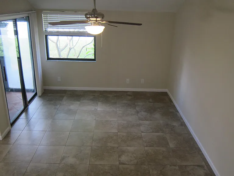 1517 Woodbridge Lakes Cir — Photo 9
