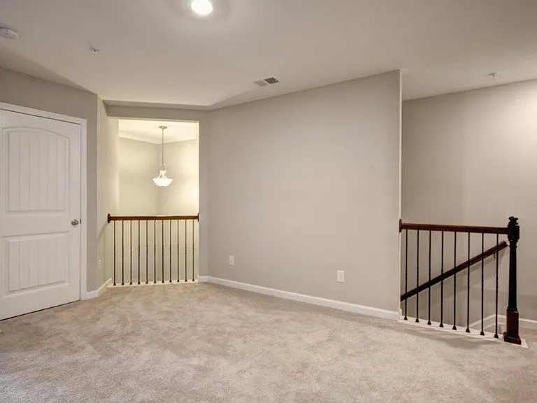 521 Coral St — Photo 20