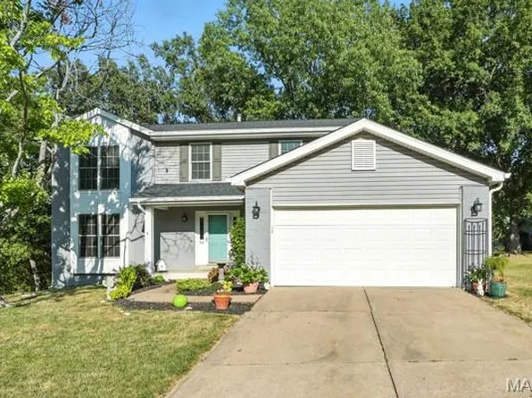 518 Lering Ct, Ballwin, MO 63011