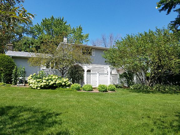 2nd image of 591 Garys Dr