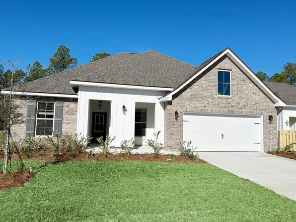 231 W Tweet St, Freeport, FL 32439