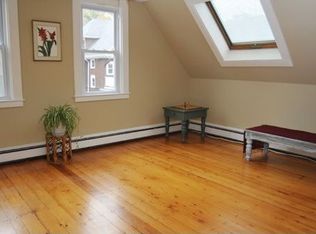 28 Wenham St #3, Jamaica Plain, MA 02130