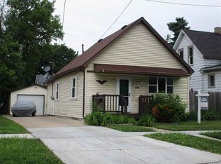 828 S Chestnut Ave, Green Bay, WI 54304