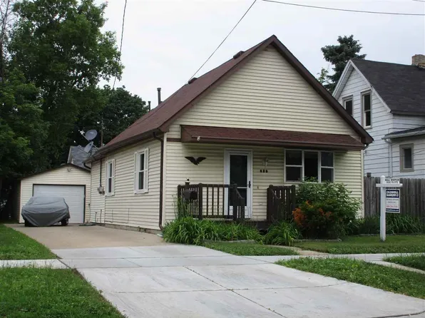 828 S Chestnut Ave, Green Bay, WI 54304
