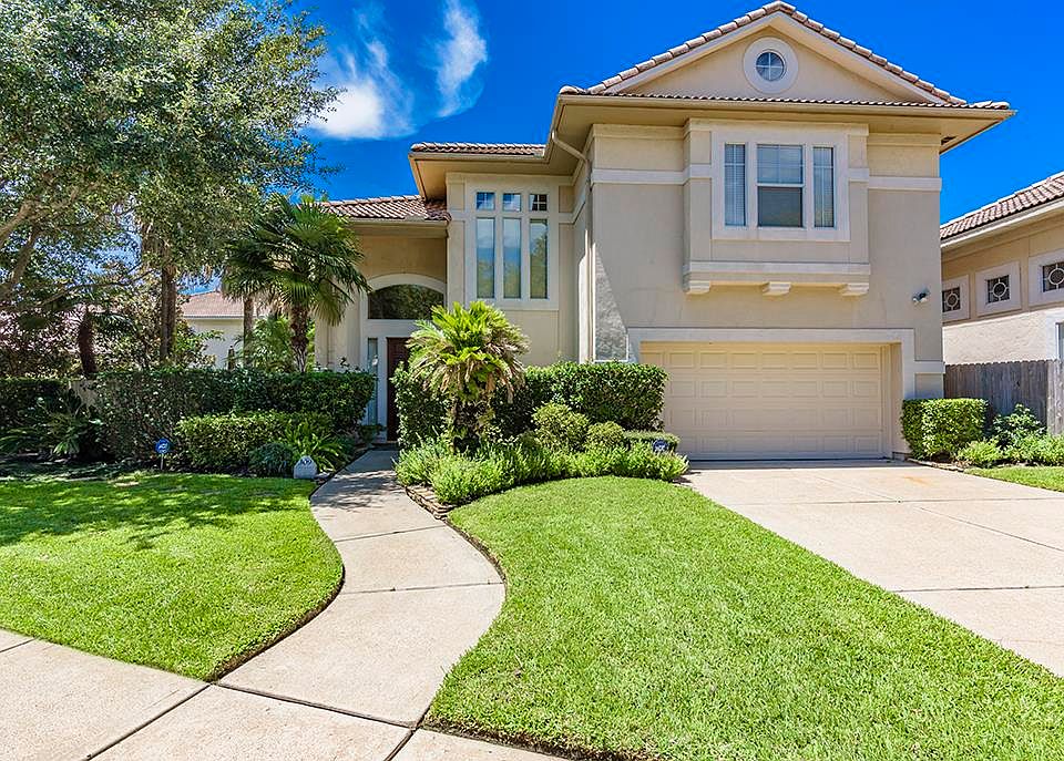 1st image of 309 Waterford Way