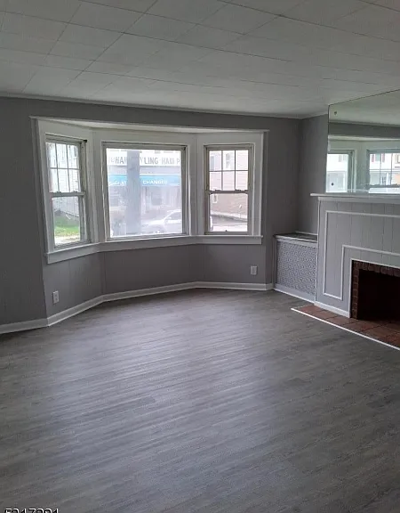 81 Mountainview Blvd #A — Photo 2