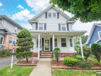 232 Harrison St, Leonia, NJ, 07605