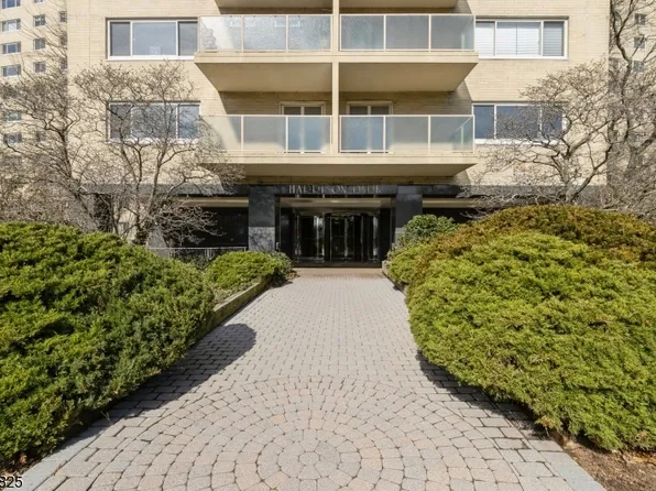 377 S Harrison St #18 J, East Orange City, NJ 07018