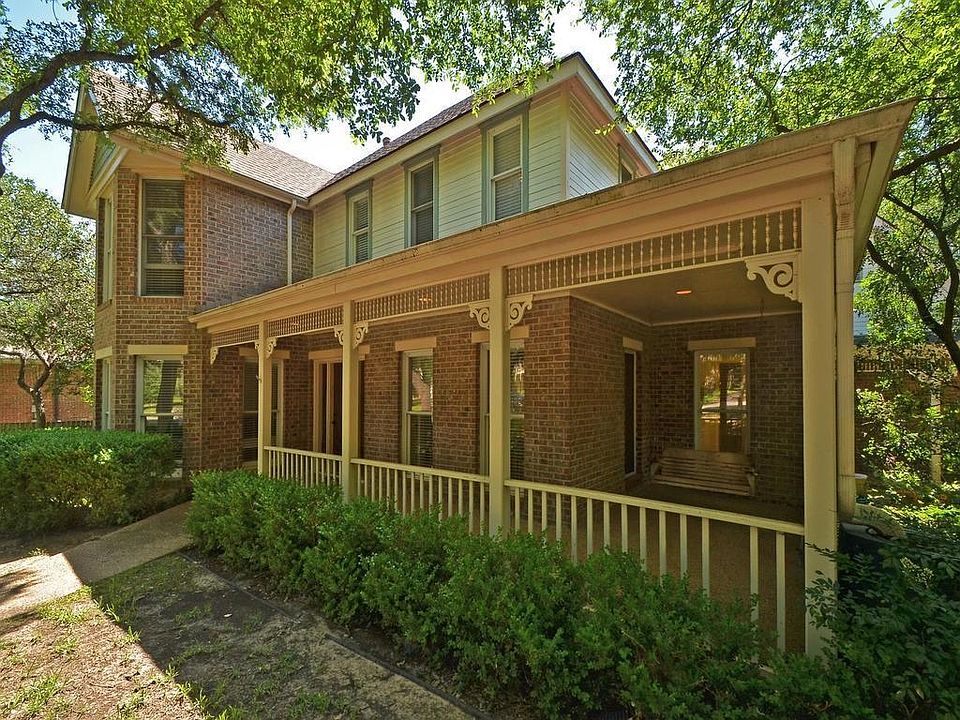 1st image of 3304 Park Hills Dr