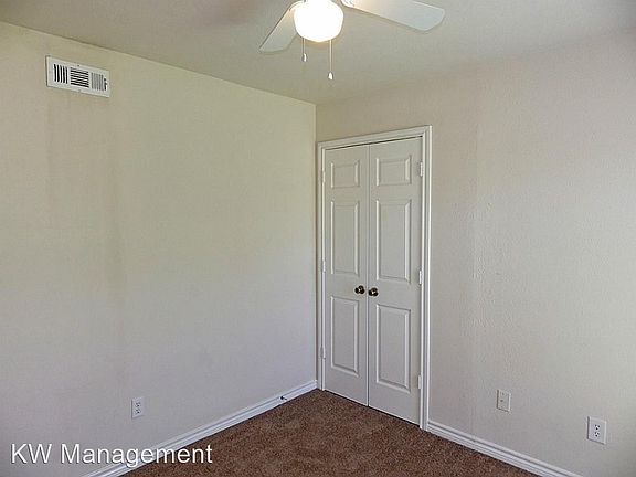 4th image of 24422 Broken Bow Ln