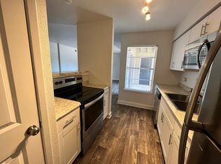 1300 Sunrise Rd #111, Round Rock, TX 78664