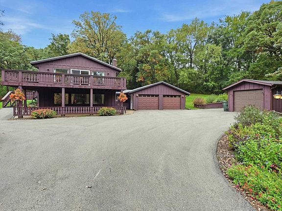 2nd image of 7959 N Pine View Dr