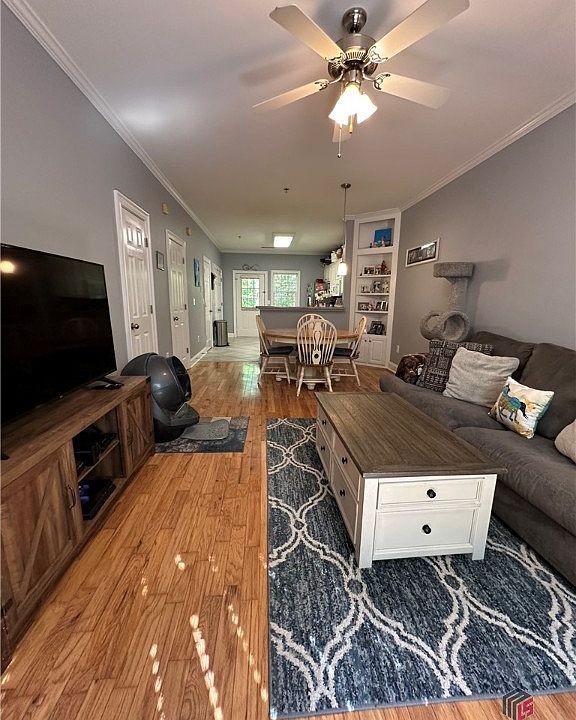 2nd image of 460 Barnett Shoals Road #7C