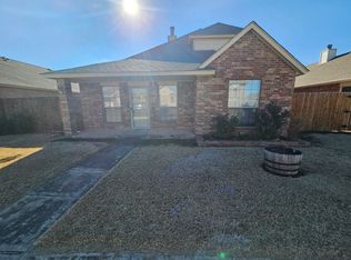 1418 SW 23rd St, Moore, OK 73170