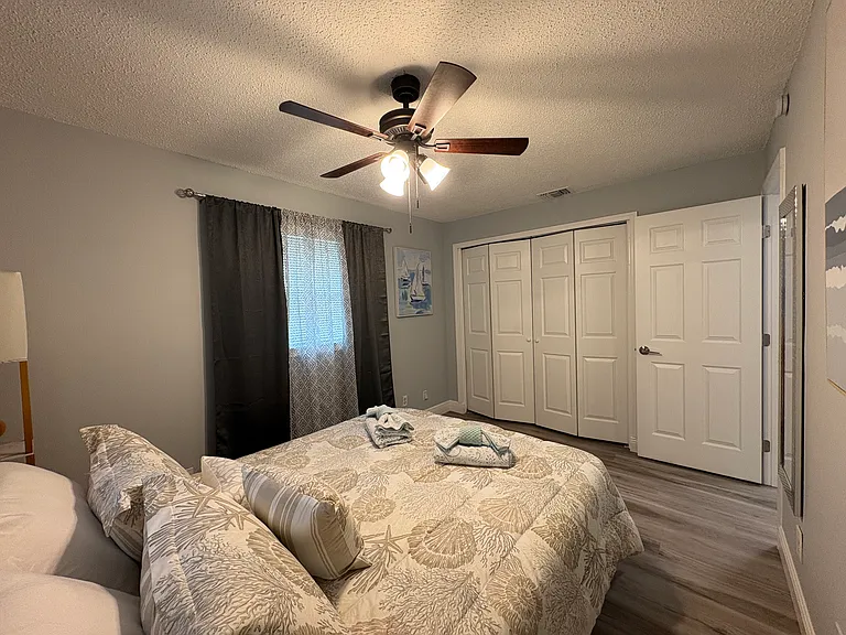 S Betty Ln — Photo 10