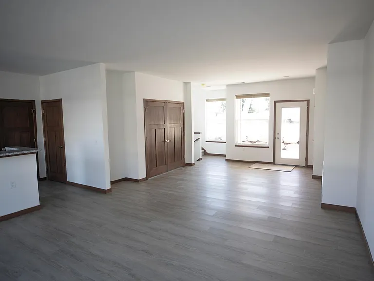 1931 Eastwood Way #1931 — Photo 24