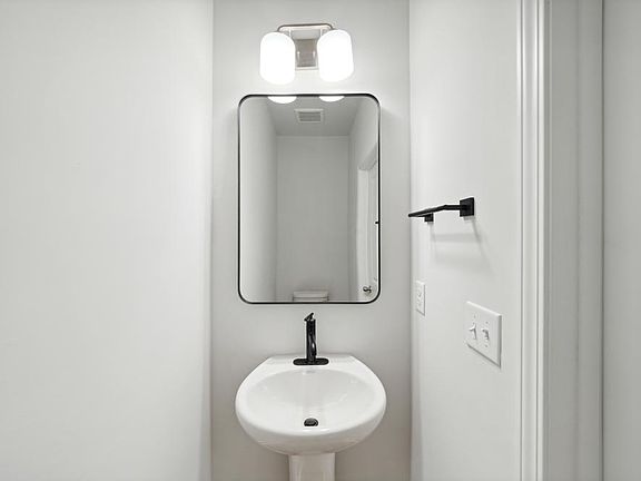 Photos of Similar home