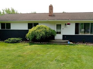 5444 Hearst Rd, Shelby Township, MI 48317