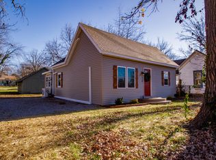 920 S West St, Mount Vernon, MO 65712