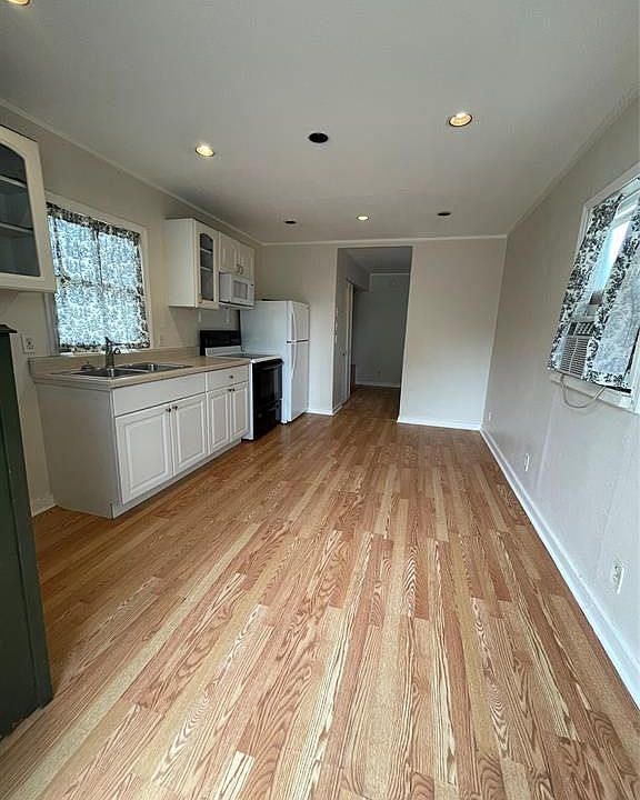 1st image of 1806 Church St #1
