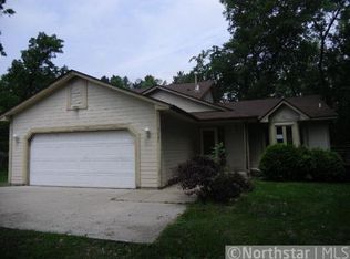 2825 330th Ln NW, Cambridge, MN 55008