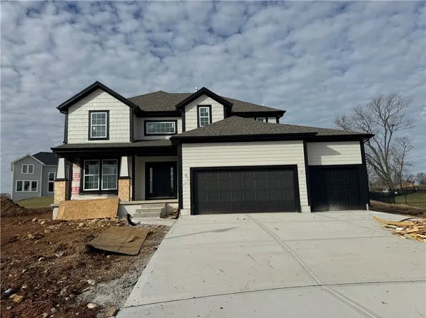 19690 W 115th Ter, Olathe, KS 66061