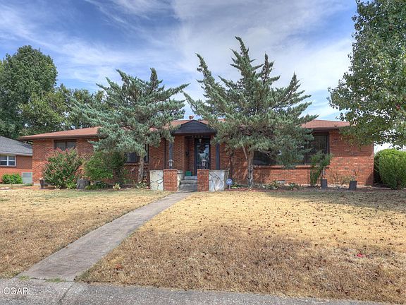 2nd image of 3029 Ohio Ave