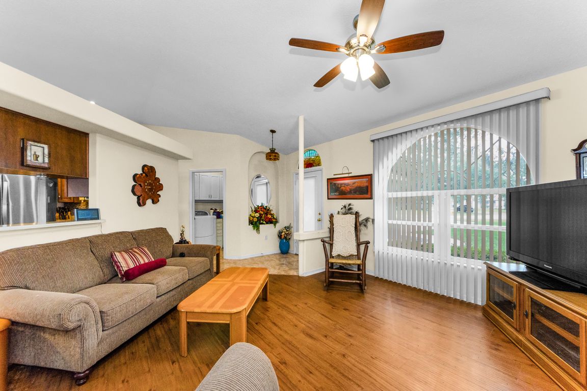 Living Room 3