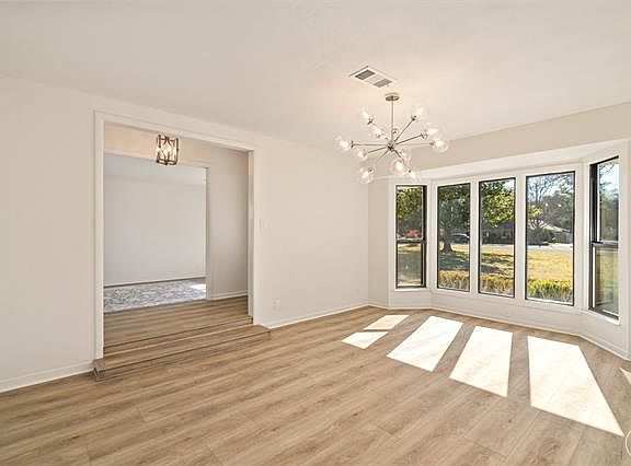4th image of 612 Oakpark Dr