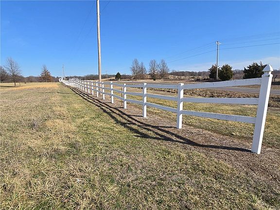 3rd image of SE Dd Hwy