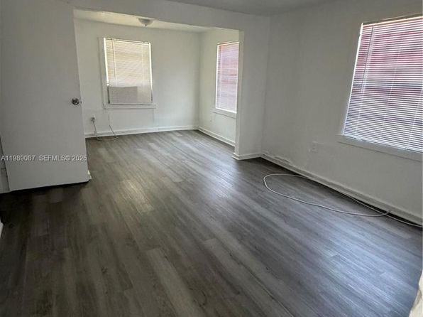 (undisclosed Address)