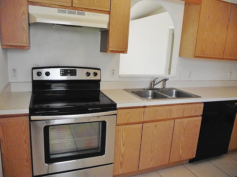 258 N Walleye Dr — Photo 8