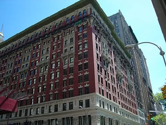 Rented by Nest Seekers International | media 31