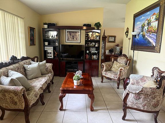 4th image of 12642 SW 221st St